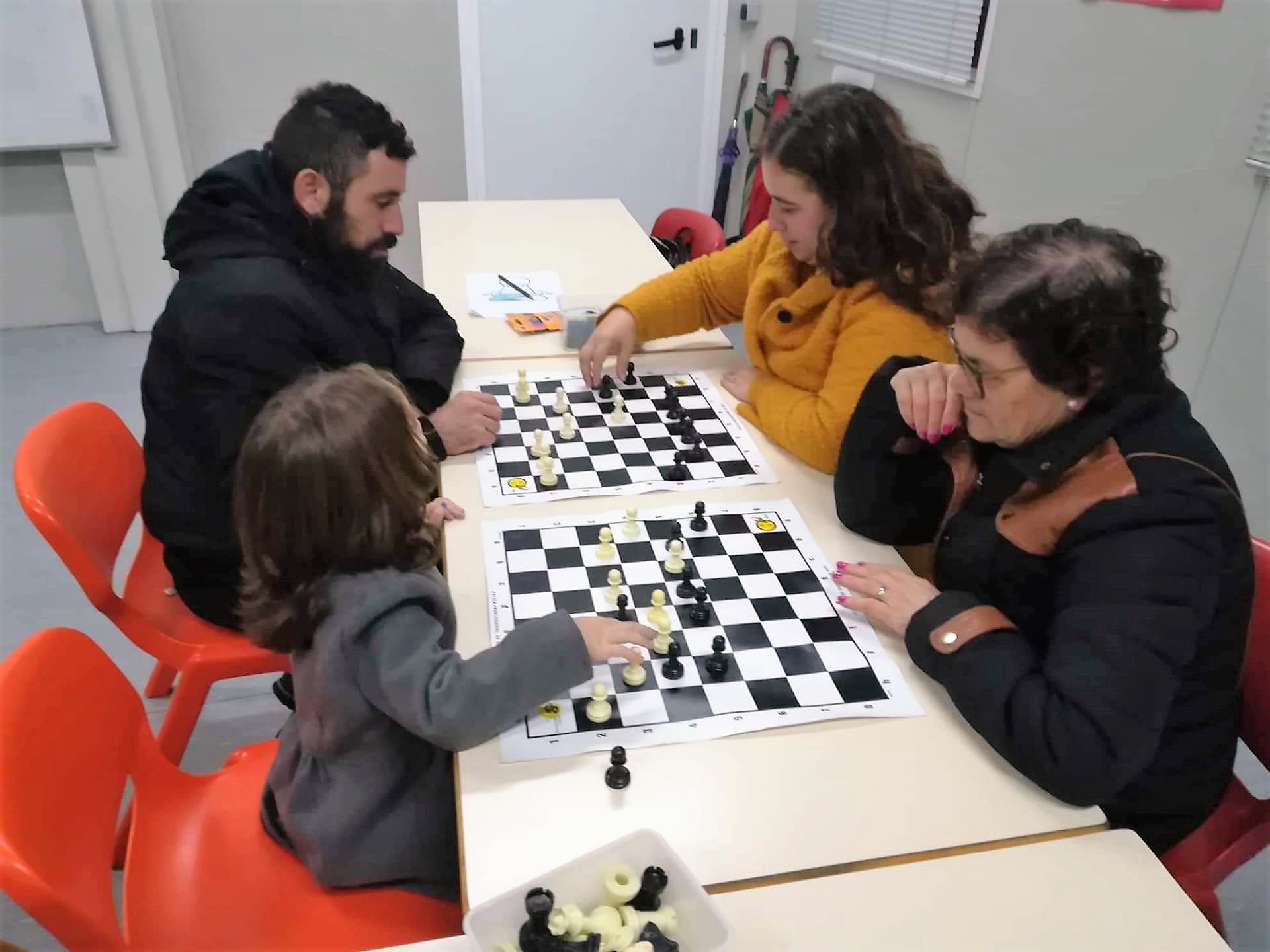 À volta dos desafios de um tabuleiro de xadrez