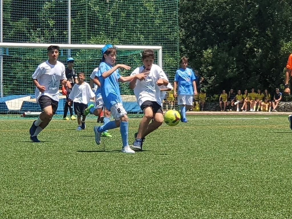 Meninos do bairro jogaram no Douro Cup 2023